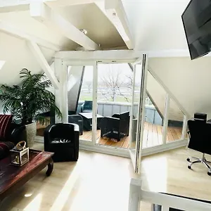 Apartment Luxury Rooftop Loft With River View 10min To City 
