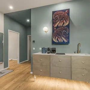 Aparthotel Kalm - A Design