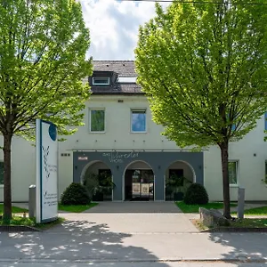 Schreder ** München
