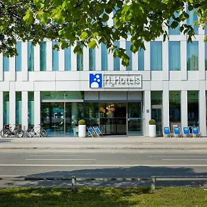 מלון H2 Messe